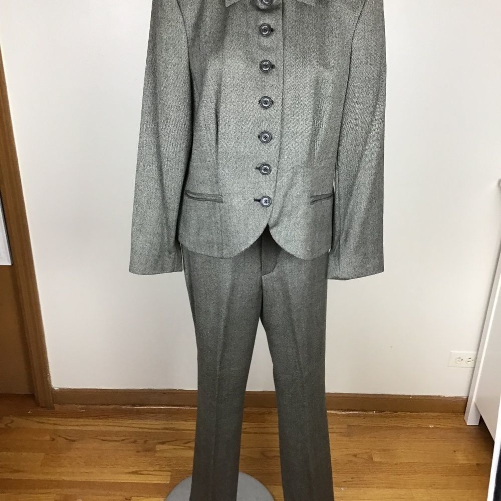Chaps gray black tweed 2 pc pant suit. Jacket size XL. Pant size 12.